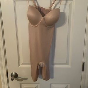 Spanx strapless (convertible) bodysuit